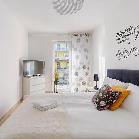 Baltyk Breeze By Bookinghost * Kołobrzeg