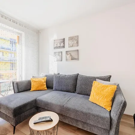 Baltyk Breeze By Bookinghost