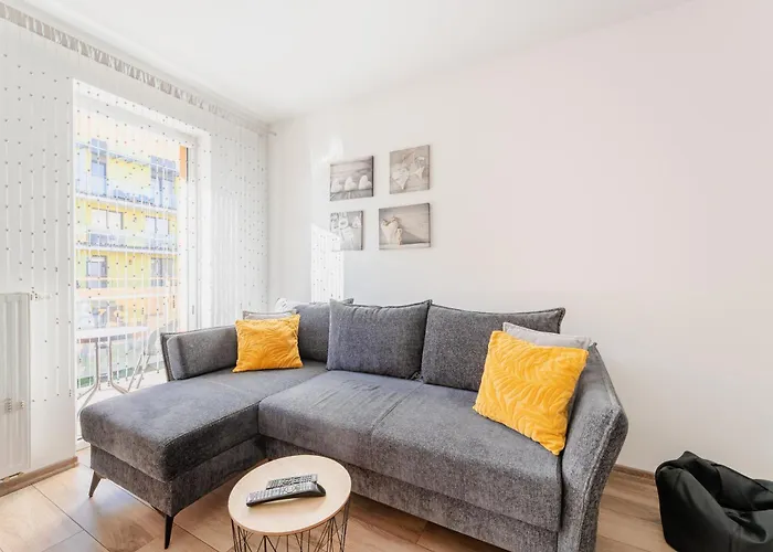 Baltyk Breeze By Bookinghost